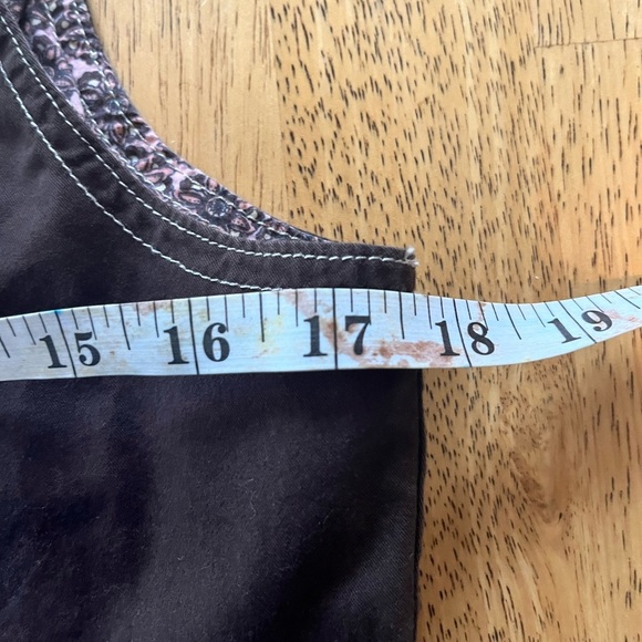 Outback Trading Co LTD Women’s Brown Vest With Snaps And Flower Liner Size S - Picture 7 of 8